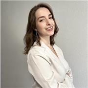 Online tutor in Psychology, Sciences, and Spanish offering personalized lessons with academic guidance and study mentorship.