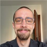 Madrelingua Americano offre lezioni di tutoraggio in presenza o da remoto per livelli base, intermedio e avanzato