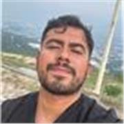 Docente virtual en español, para ofrecer a los estudiantes una mejor comprensión sobre la materia, apoyo detallado a alumnos