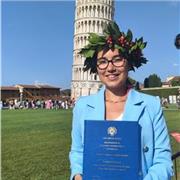 Laureata in lettere moderne offre aiuto compiti e ripetizioni di tutte le materie per elementari e medie. Italiano e inglese per il liceo e adulti
