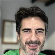 Insegnante per aiuto compiti in materia di Diritto