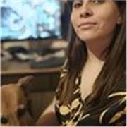 ¡Hola! Soy Romina 
Soy profe nativa de español y quiero ayudarte a hablar con confianza, sin miedo, y pasándola bien.
