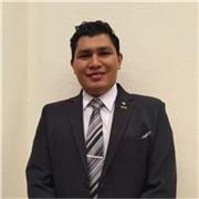 Maestro de computación con amplia experiencia con un enfoque en jóvenes y adultos