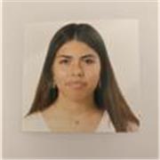 Profesora de inglés que ha vivido en Estados Unidos. Título C1. Me encanta enseñar y dar clases. Doy clases hasta bachillerato.