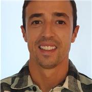 Profesor de Primaria, dos años de experiencia docente en colegios, y más de 4 dando clases particulares de apoyo y refuerzo de todas las áreas en educación primaria para alumnado de 6 a 12 años.