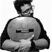Profesor de Solfeo, Armonía y Contrapunto, enfocado en la perspectiva del análisis Shenkeriano, utilizando como base de la enseñanza la música que al alumno le guste, siempre utilizando las herramientas tecnológicas que más puedan ayudar al alumno en su c