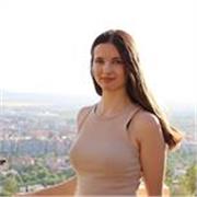 Hola! Como graduada universitaria en el ámbito social, tengo una gran vocación por la enseñanza de estudiantes de primaria.