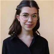 Laureata in lettere classiche offre lezioni private e tutoraggio in materie umanistiche (italiano, latino e greco)