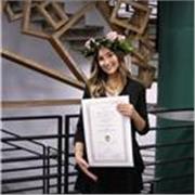 Chimica cosmetologia laureata magistrale in biologia impartisce lezioni di matematica, chimica e biologia