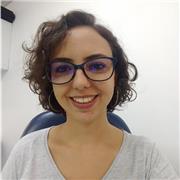 Professora de reforço em Física, com experiência em aulas na área ambiental para jovens e adultos