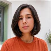 Sunt Mariana.
Am cunoștințe de limba franceză. Dețin și un certificat de calificare.
Am trăit și comunicat în spațiu francofon ani