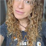 Redactora y storyteller con experiencia en comunicación, escritura creativa y lenguaje castellano. Ofrezco clases y apoyo escolar