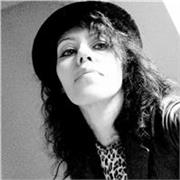 Laureata in lettere lettere moderne con esperienza di 15 anni offre aiuto compiti on line per bambini e ragazzi 