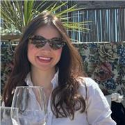 Neolaureata in Accademia di Belle Arti di Bologna sotto il corso di Didattica e Comunicazione dell'Arte