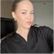 Estudiante que impartirá clases de inglés o español para extranjeros. 