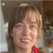 Englischlehrerin mit Erfahrung im Unterricht von Kindern und Erwachsenen verschiedener Sprachniveaus und Lernziele.