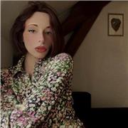 Aide à la langue française, soutient scolaire, apprentissage de la langue française. Cours peut être donné en anglais -français