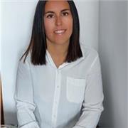 Esteticista titulada con mas de 10 años de experiencia.