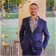 Impara ad acquisire clienti, negoziare e vendere: lezioni pratiche con un Account Manager