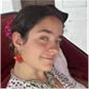 Universitaria y profesora de Primaria con pasión por enseñar a estudiantes de todas las edades