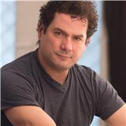 Escribe tu obra, tu relato, tu poema, tu biografía... TU HISTORA. Yo te ayudo y te guío en función de lo que necesites