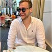 Studente magistrale con diploma classico offre aiuto compiti e metodo di studio per ragazzi delle medie e superiori.