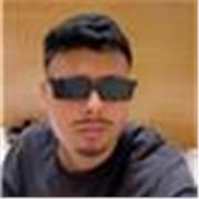 Me llamo Younes, tengo 17 años y vivo en Pamplona. Soy de árabe, por lo que puedo ayudar mucho a estudiantes que hablen mi lengua.