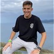 ¡Hola! Soy Marcos, y actualmente soy estudiante universitario. Estoy dispuesto a dar clases a chicos y chicas de la ESO o primaria, principalmente de Matemáticas, Lengua, Inglés o Física y Química, aunque siempre puedes preguntarme por alguna otra asignat