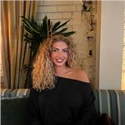 I am an Online Life coach, helping you set and achieve personal goals.