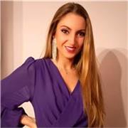 Doctora en Biotecnología, con +10 años de experiencia en investigación y amplia trayectoria en docencia universitaria, bach y ESO