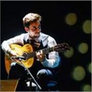 Guitarrista flamenco ofrece clases de guitarra. Nivel básico-intermedio (cualquier estilo)