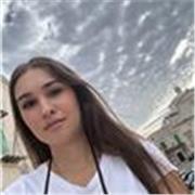 Impartisco lezioni private di italiano e materie umanistiche in presenza. 