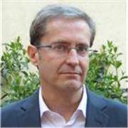 Consultor en comunicación con más de 25 años de experiencia. Profesor actual en universidad en áreas comunicación, publicidad.