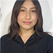 Profesora de inglés para nivel intermedio edades entre 5 a 19 años