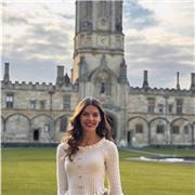 Graduate from Cambridge University and Moscow State University. Teaching Russian for over 5 years and helping to sound like native