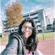 Docente titulada en Medicina, con más de 20 años de experiencia profesional en el área asistencial, pública y privada