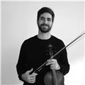 Profesor de violín, viola, piano y lenguaje musical para niños y adultos de todos los niveles.