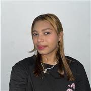 Clases presenciales de inglés nivel B1, se enseña lo que son las conjugaciones, verbos etc