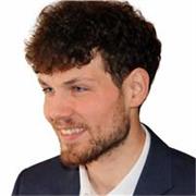 L’obiettivo è supportare studenti, junior marketer o professionisti che desiderano migliorare le proprie competenze digitali trami