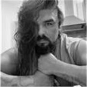 Estilista Profesional e Internacional / Barbero, e Instructor en ambas materias 