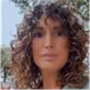Profesora especialista en apoyo escolar online con formación en orientación educativa