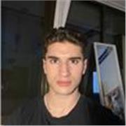 Entrenador de futbol para niños de hasta 13-14 años