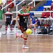 Jugador nivel alto en fútbol sala base, experiencia en campeonatos españoles y con ganas de enseñar y fomentar el deporte en el tiempo libre de los niños