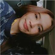 Profesora de inglés con enfoque en comprensión y clases dinámicas para niños, jóvenes y adultos