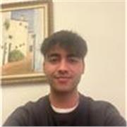 Estudiante de universidad estudiando análisis económico , apto para dar clases a primaria y ESO,he trabajado con niños de primaria