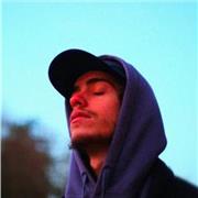 Professeur de guitare pour débutants et intermédiaires. Certifié du Conservatoire de Villefranche-sur-Saône