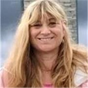 Profesora de francés imparte clases a niños/as y jóvenes todas las edades