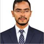 Friendly English tutor offering interactive lessons for students.