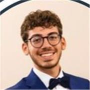 insegnante di italiano proveniente da liceo classico (studi umanistici)