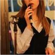 laureata in psicologia, empatica e con voglia di far appassionare i ragazzi alle materie umanistiche